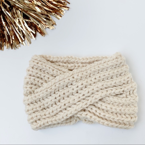 Chunky Knitted Headband- ECRU - Picture 2 of 6